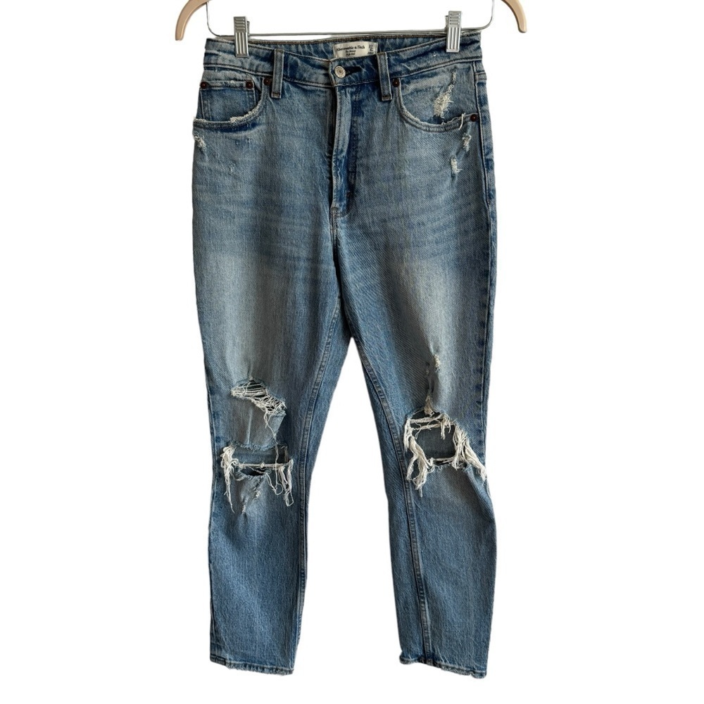 Abercrombie & Fitch The Skinny High Rise Distressed Jeans, Size 27/4